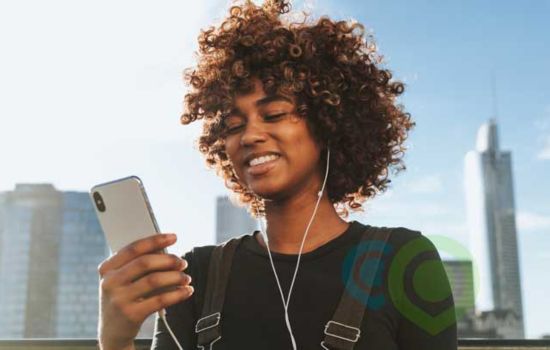 Aumenta el volumen de tu celular para una mejor experiencia de audio
